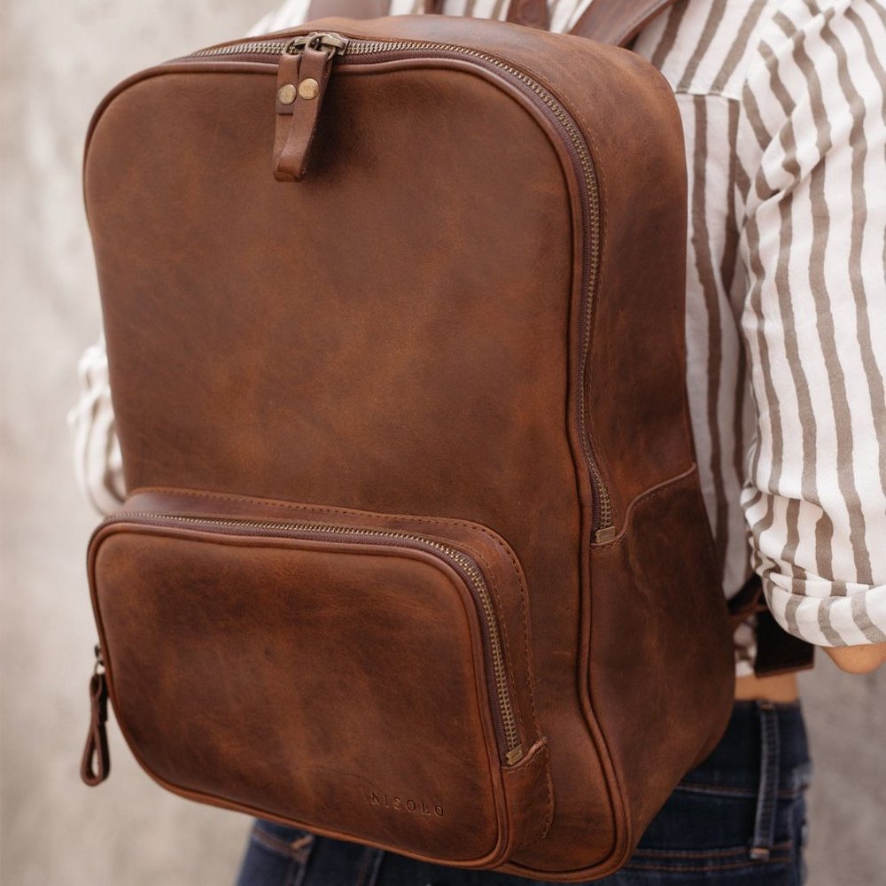 NISOLO CORDOBA UNISEX BACKPACK IN CHESTNUT